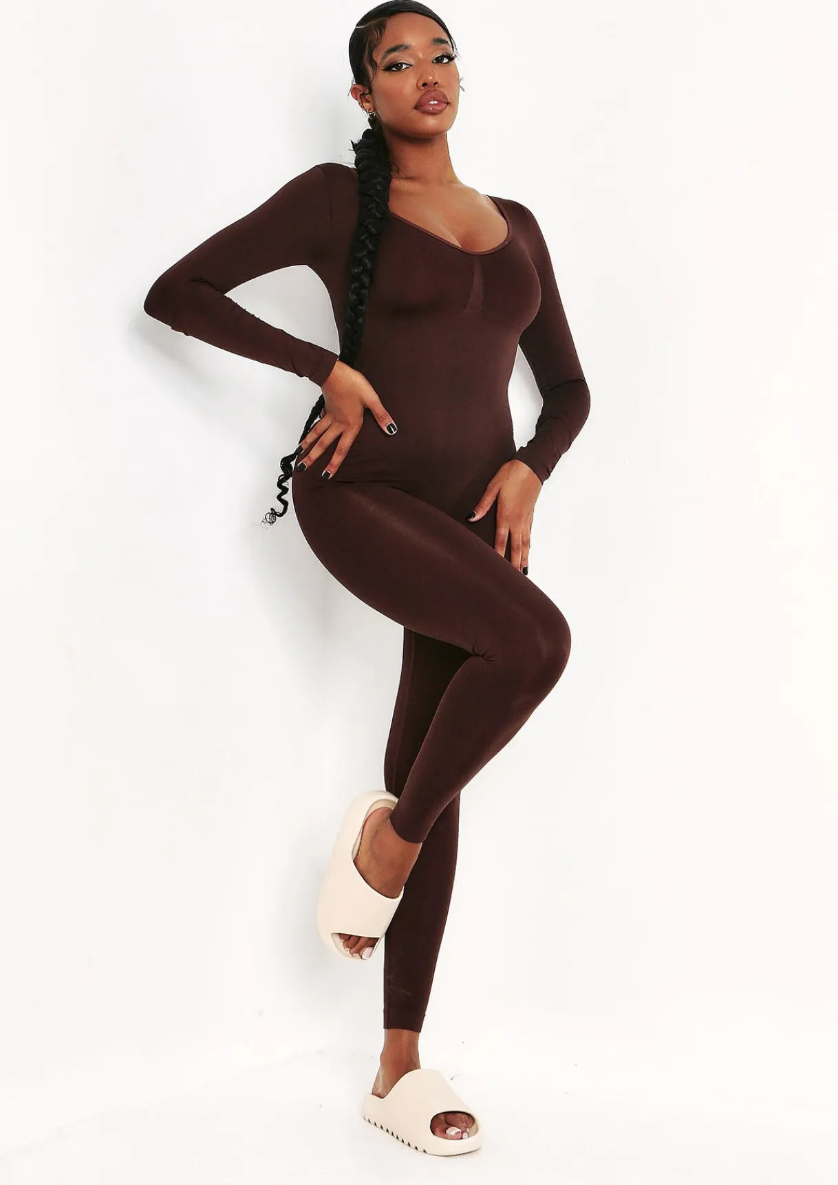 Airport Vibin'|Loungewear*Missy Empire Amelia Seamless Long Sleeve Plunge Jumpsuit Chocolate