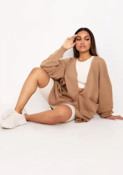 Airport Vibin'|Knitted Dresses*Missy Empire Freya Knitted Oversized Button Through V-Neck Cardigan Dress Mocha