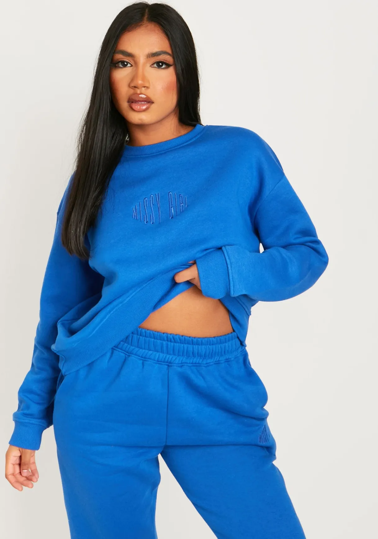 Airport Vibin'|Tracksuits*Missy Empire Jasmine Blue Missy Girl Embroidered Oversized Sweatshirt