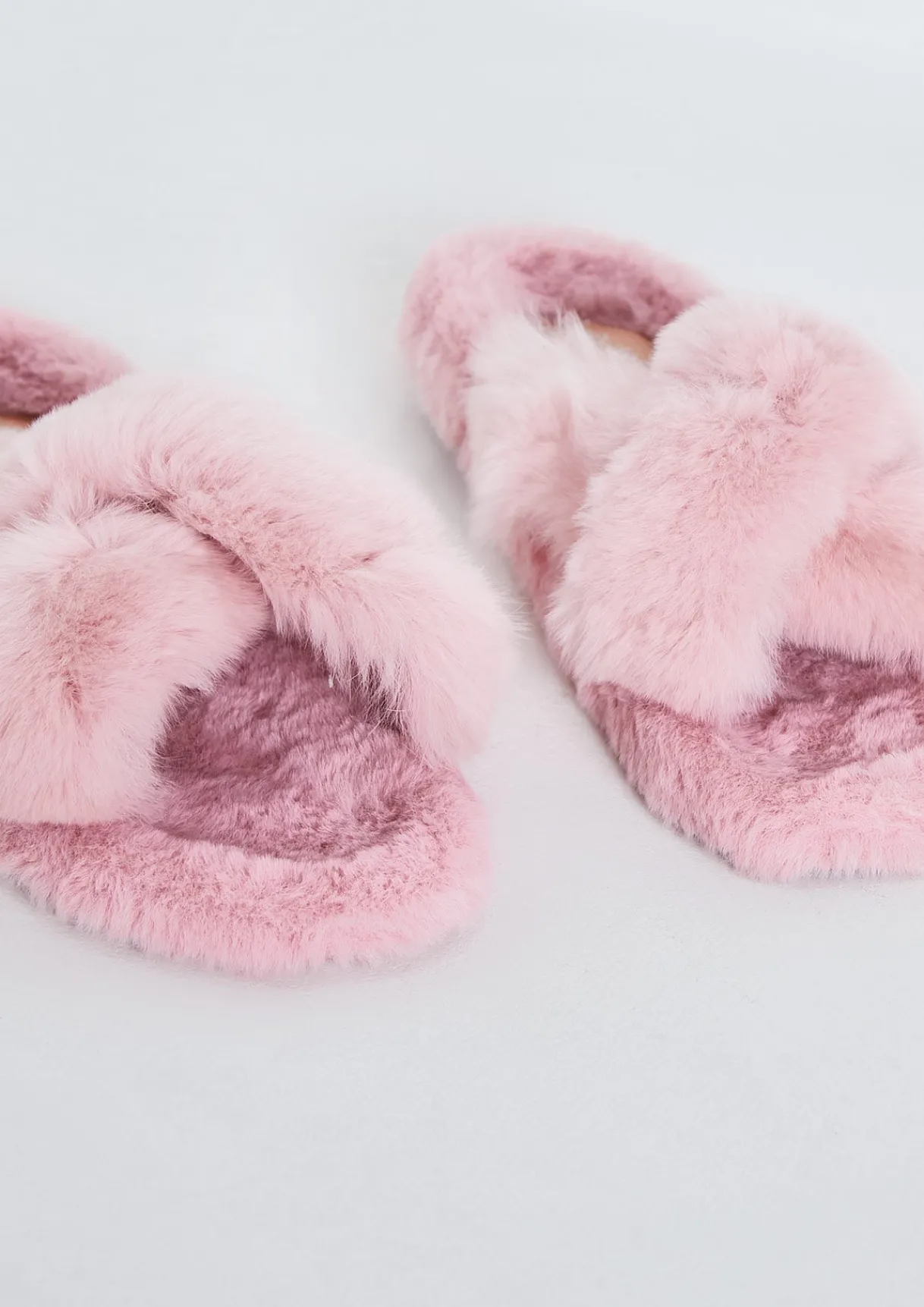 Nightwear*Missy Empire Jodie Pink Cross Over Slippers