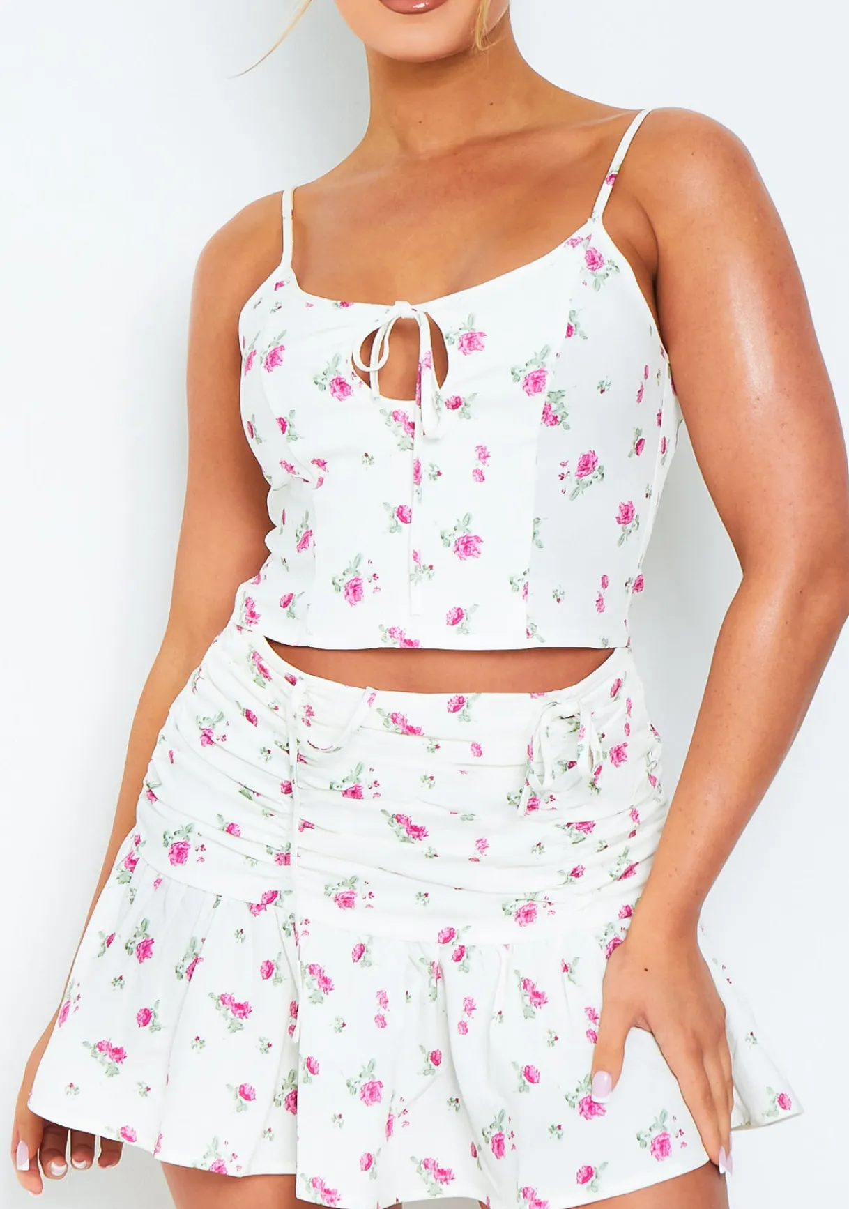 Skirts|Co-Ords*Missy Empire Kate White Floral Pleated Mini Skirt