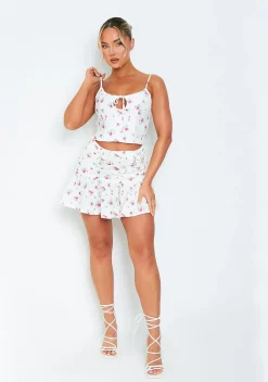 Skirts|Co-Ords*Missy Empire Kate White Floral Pleated Mini Skirt