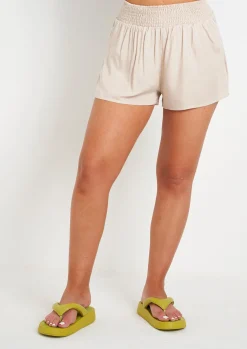 Airport Vibin'|Shorts*Missy Empire Maleah Linen Sheered Waist Shorts Beige