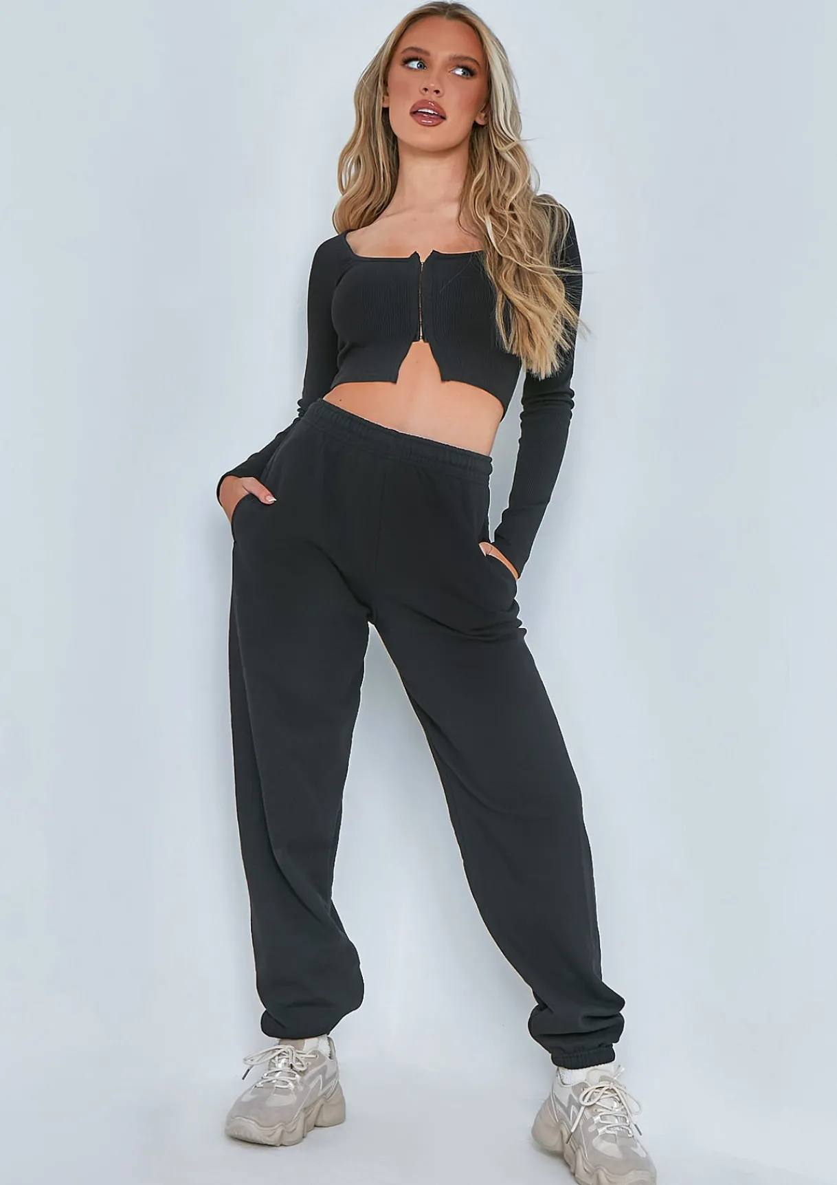 Airport Vibin'|Tops*Missy Empire Manny Contour Rib Cropped Hook And Eye Long Sleeve Top Black