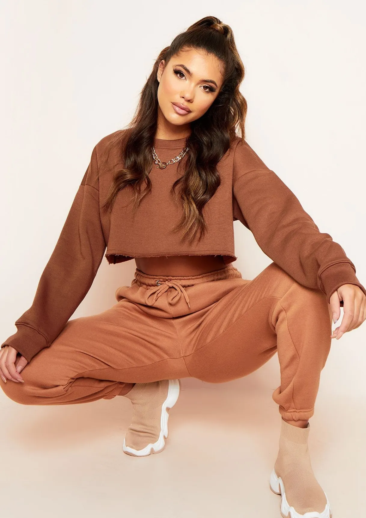 Airport Vibin'|Loungewear*Missy Empire Melanie Chocolate Raw Hem Crew Neck Cropped Sweater