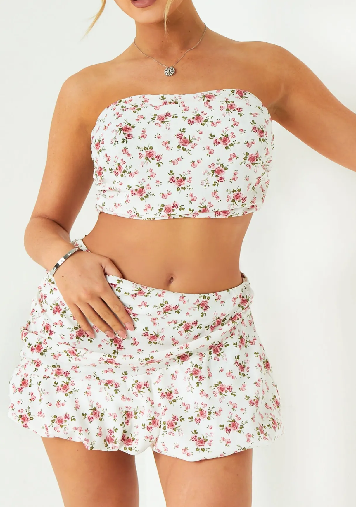 The Party Edit|Tops*Missy Empire Paige White Floral Printed Ruched Bandeau Top