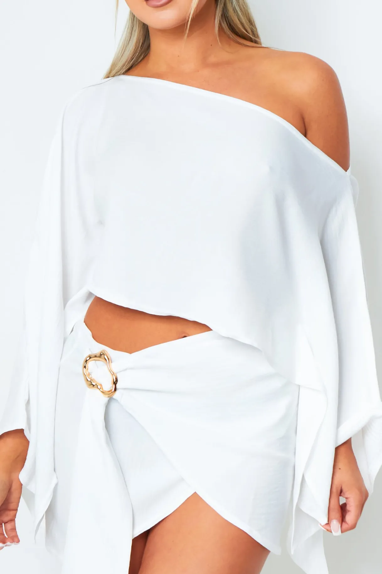 Tops|Co-Ords*Missy Empire Sarah White Off Shoulder Drape Detail Top